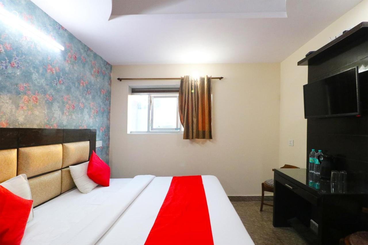 Hotel Westend Holiday Home 5 Mint From Nizamuddin Railway Station New Delhi Eksteriør bilde