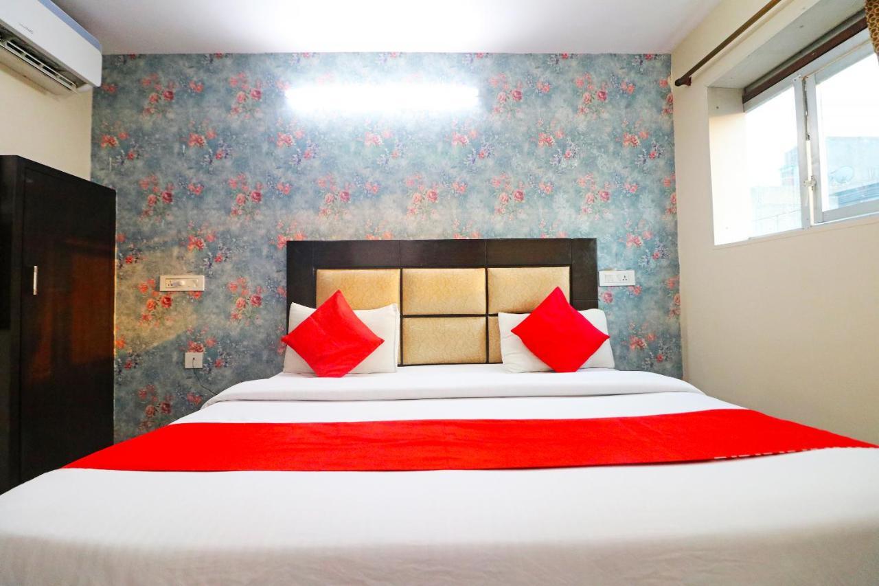 Hotel Westend Holiday Home 5 Mint From Nizamuddin Railway Station New Delhi Eksteriør bilde
